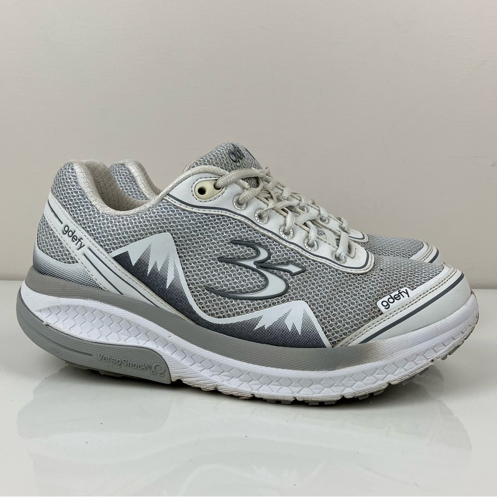Gravity Defyer Women’s Mighty Walk White Silver Athletic Walking Shoes Size 10.0